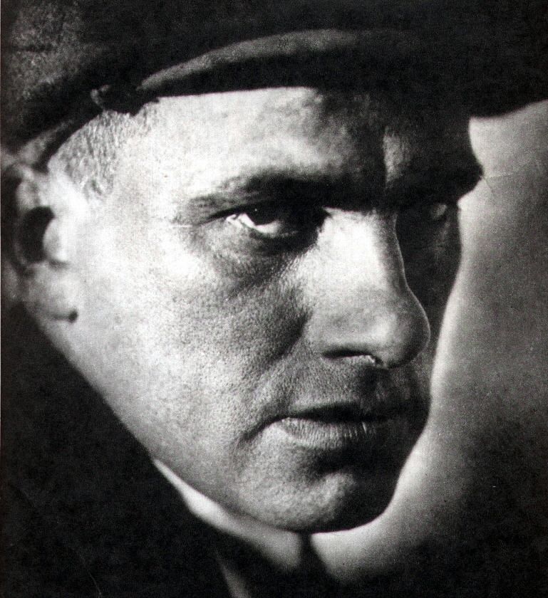 Ruski pesnik Vladimir Majakovski izvršio samoubistvo – 1930. godine